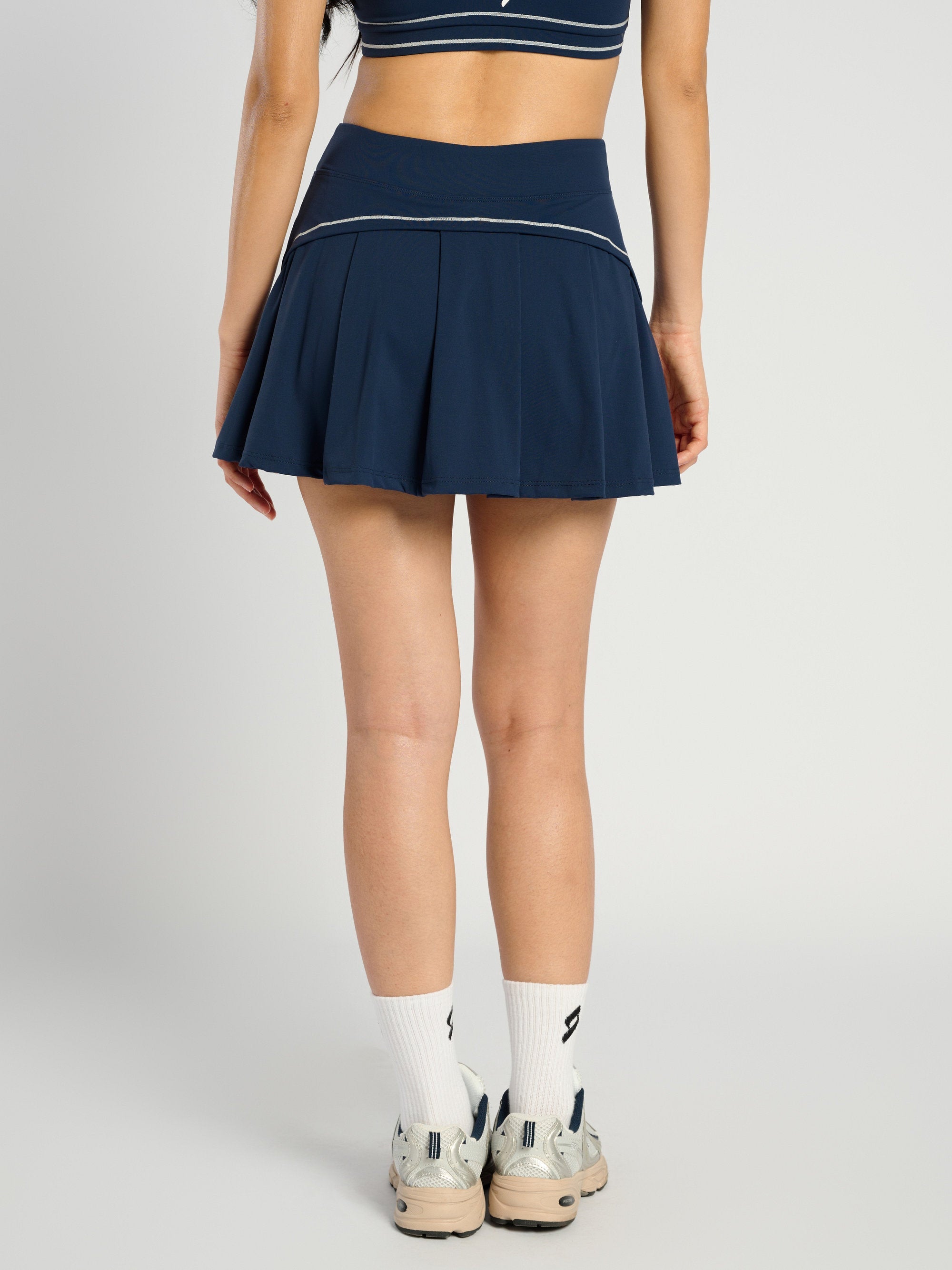 Elite Skorts - Navy - view 3