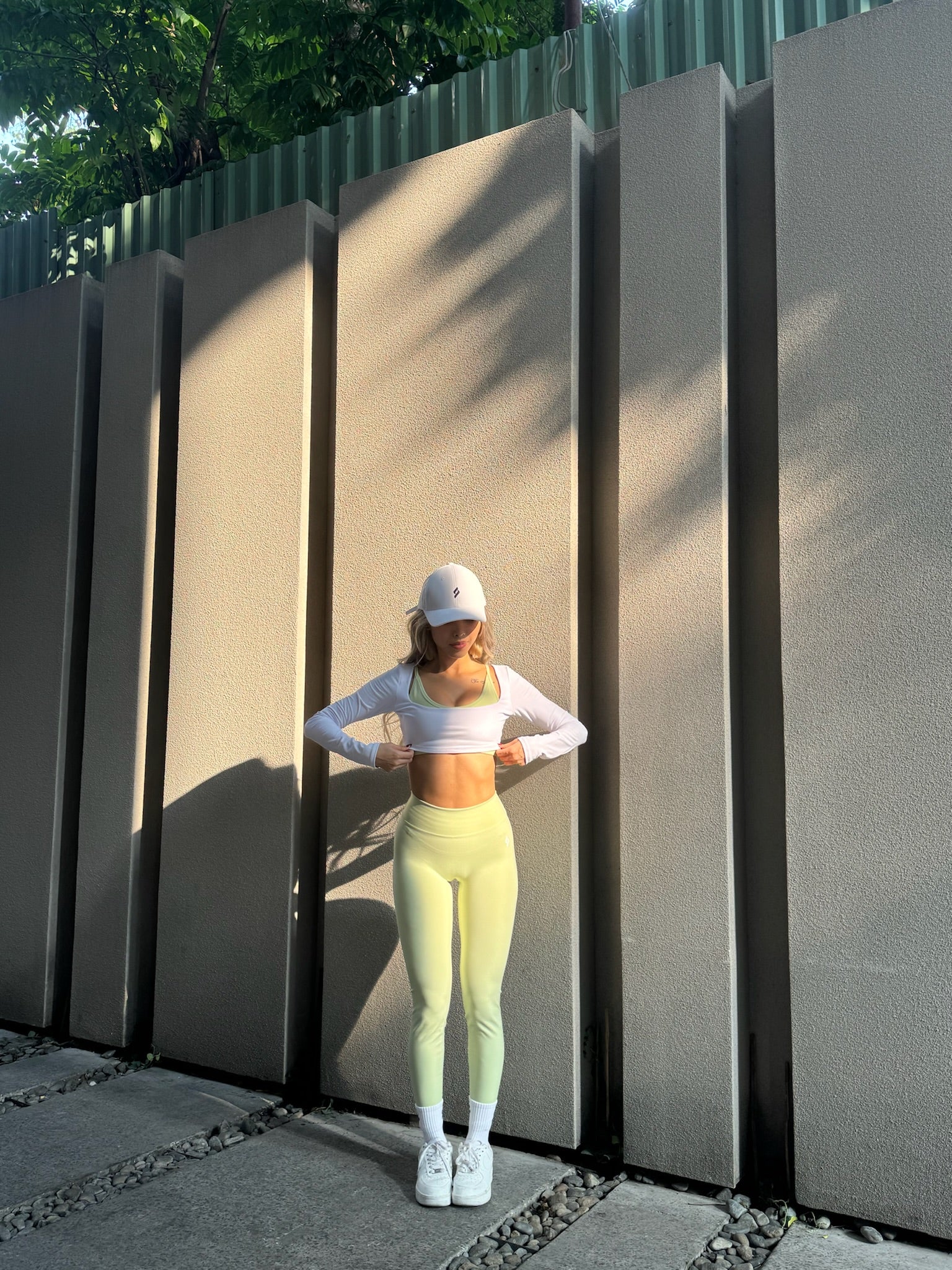 In n Out - Snow White (Trắng) - view 8